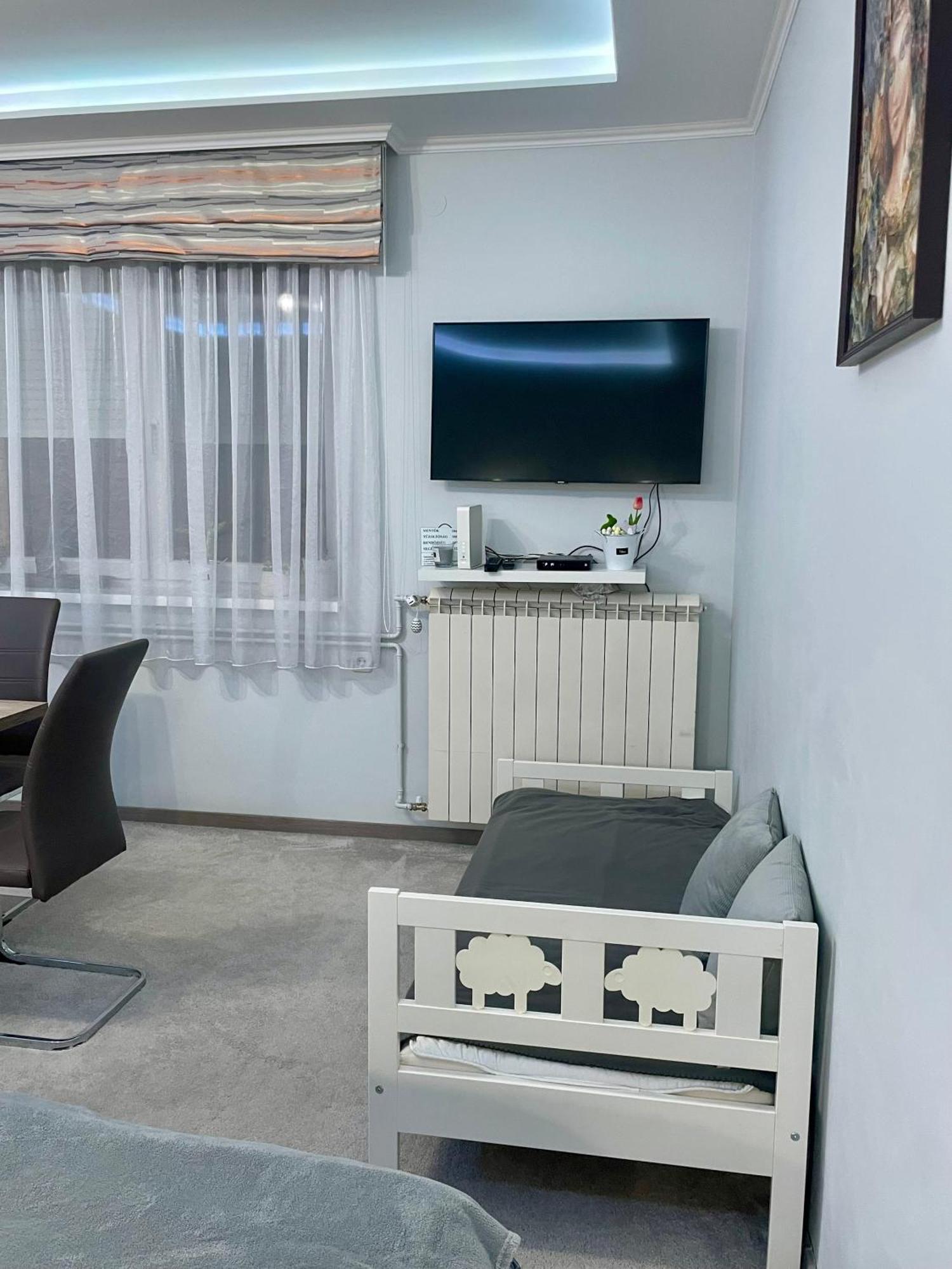 Belien Apartman Мако Экстерьер фото