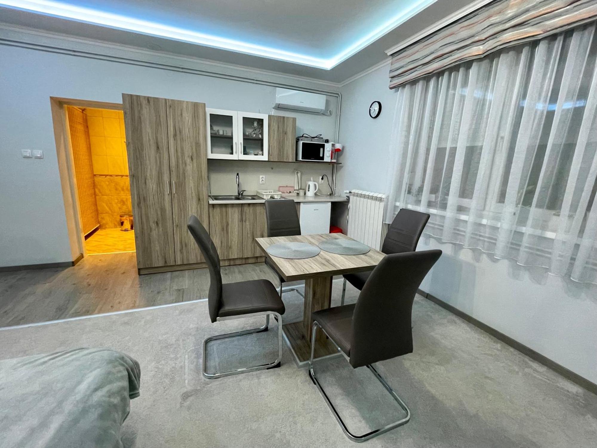 Belien Apartman Мако Экстерьер фото