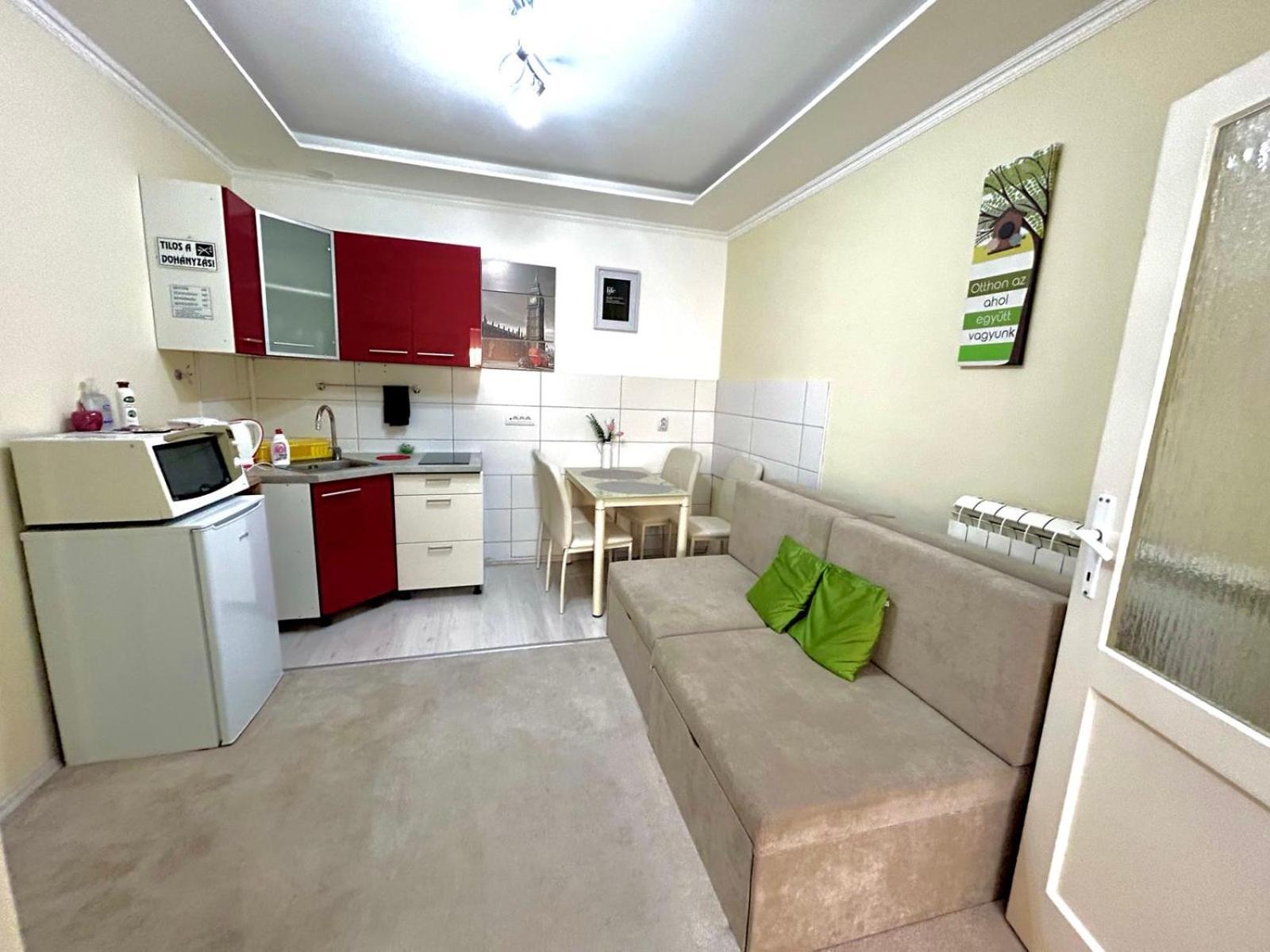 Belien Apartman Мако Номер фото